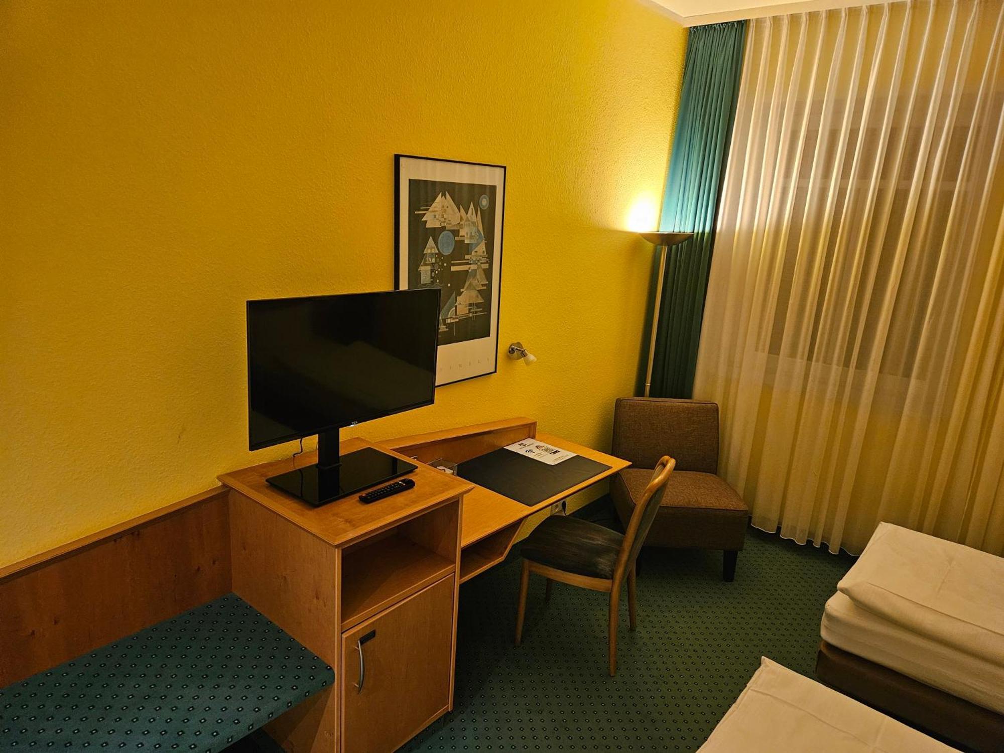 Hotel A2 Schopsdorf  ภายนอก รูปภาพ