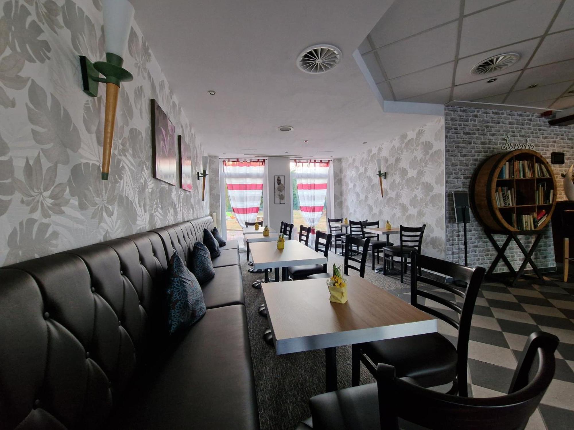 Hotel A2 Schopsdorf  ภายนอก รูปภาพ